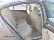 ✅ 2009 Volkswagen Passat Komfort • VIN: WVWJK73C19P053694 • Лот: 42591205. Опубликован ранее на IAAI с пробегом 104 227 миль. Бесплатный доступ к архиву аукционных продаж из США и подробный отчёт об истории автомобиля на DreamBid. Изображение 8.