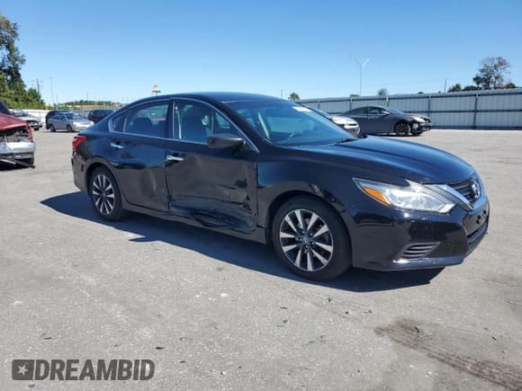 ✅ 2017 Nissan Altima S • VIN: 1N4AL3AP1HC140700 • Lot: 82469895. Wystawiony na Copart z przebiegiem 169 705 mil. Bezpłatny archiwum sprzedaży aukcyjnych z USA i szczegółowy raport historii pojazdu na DreamBid. Zdjęcie 4.