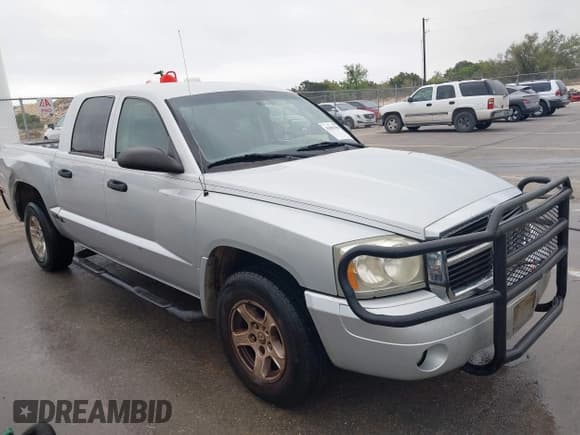 ✅ 2007 Dodge Dakota SLT • VIN: 1D7HE48P37S164764 • Лот: 41883989. Опубликован ранее на IAAI с пробегом 177 017 миль. Бесплатный доступ к архиву аукционных продаж из США и подробный отчёт об истории автомобиля на DreamBid. Изображение 1.
