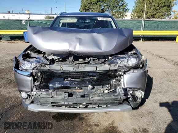2018 Mitsubishi Outlander ES с VIN JA4AZ3A38JJ005182, выставлен на аукционе Copart как лот 84073385 с пробегом 71 606 миль миль и Чистый • Clean title. История ставок и продаж доступна на DreamBid. Изображение 5.