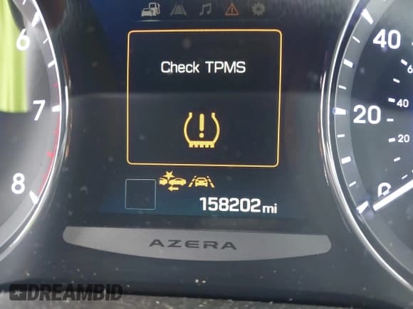 ✅ 2016 Hyundai Azera Limited • VIN: KMHFH4JGXGA568911 • Лот: 41428434. Опубликован ранее на IAAI с пробегом 158 202 миль. Бесплатный доступ к архиву аукционных продаж из США и подробный отчёт об истории автомобиля на DreamBid. Изображение 14.