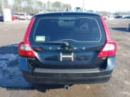 ✅ 2010 Volvo V70 • VIN: YV1982BWXA1147770 • Lot: 41527122. Listed on IAAI with 172,981 mi. Free auction sales archive from the USA and detailed vehicle history report at DreamBid. Image 16.