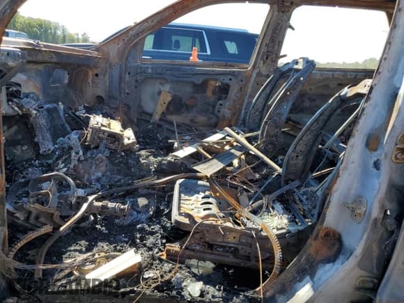 ✅ 2013 Dodge Durango Crew • VIN: 1C4RDHDGXDC699773 • Лот: 81463275. Опубликован ранее на Copart с пробегом Не указан. Бесплатный доступ к архиву аукционных продаж из США и подробный отчёт об истории автомобиля на DreamBid. Изображение 7.