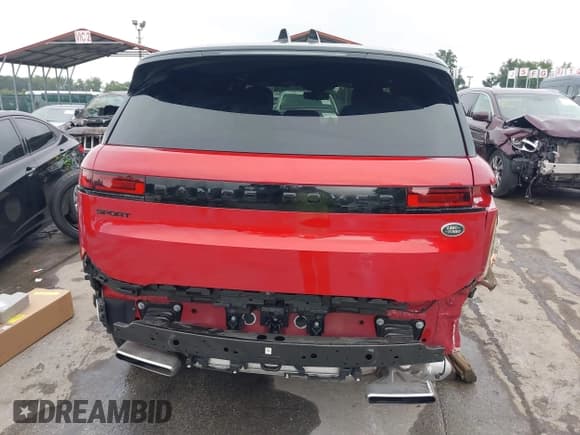 ✅ 2023 Land Rover Range Rover Sport SE • VIN: SAL1P9EU2PA147742 • Lot: 43008062. Listed on IAAI with 14,472 mi. Free auction sales archive from the USA and detailed vehicle history report at DreamBid. Image 17.
