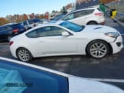 ✅ 2013 Hyundai Genesis Coupe Premium • VIN: KMHHT6KD6DU082002 • Lot: 43600706. Listed on IAAI with 145,767 mi. Free auction sales archive from the USA and detailed vehicle history report at DreamBid. Image 13.