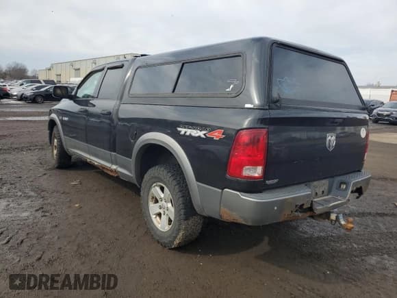 ✅ 2010 Dodge 1500 SLT • VIN: 1D7RV1GT2AS232108 • Lot: 46876005. Wystawiony na Copart z przebiegiem 176 412 mil. Bezpłatny archiwum sprzedaży aukcyjnych z USA i szczegółowy raport historii pojazdu na DreamBid. Zdjęcie 2.