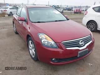 ✅ 2007 Nissan Altima SE • VIN: 1N4BL21E57N405571 • Lot: 43828430. Listed on IAAI with 161,712 mi. Free auction sales archive from the USA and detailed vehicle history report at DreamBid. Image 1.