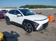 ✅ 2024 Hyundai Kona Limited • VIN: KM8HE3A33RU074674 • Лот: 43314582. Опубликован ранее на IAAI с пробегом 26 114 миль. Бесплатный доступ к архиву аукционных продаж из США и подробный отчёт об истории автомобиля на DreamBid. Изображение 1.