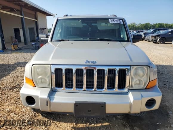✅ 2007 Jeep Commander Sport • VIN: 1J8HG48P27C702264 • Lot: 69520055. Listed on Copart with 226,330 mi. Free auction sales archive from the USA and detailed vehicle history report at DreamBid. Image 5.