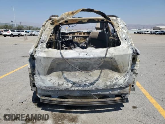 ✅ 2021 Ford Explorer Limited • VIN: 1FMSK7FH0MGB64270 • Лот: 68320055. Опубликован ранее на Copart с пробегом Не указан. Бесплатный доступ к архиву аукционных продаж из США и подробный отчёт об истории автомобиля на DreamBid. Изображение 6.