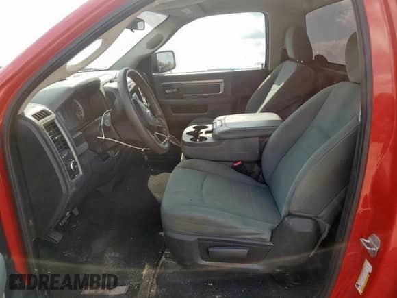 2013 Ram 1500 Express z VIN 3C6JR6ATXDG543631, wystawiony jako Copart lot #85207845 z przebiegiem 150 551 mil mil oraz Szkoda całkowita • Salvage title. Historia ofert i sprzedaży dostępna na DreamBid. Obrazek 7.