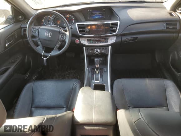 ✅ 2015 Honda Accord Touring • VIN: 1HGCR3F92FA035332 • Лот: 84392265. Опубликован ранее на Copart с пробегом 112 424 миль. Бесплатный доступ к архиву аукционных продаж из США и подробный отчёт об истории автомобиля на DreamBid. Изображение 8.