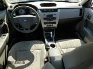 ✅ 2009 Ford Focus SE • VIN: 1FAHP35N79W230249 • Lot: 84366695. Listed on Copart with 176,142 mi. Free auction sales archive from the USA and detailed vehicle history report at DreamBid. Image 8.