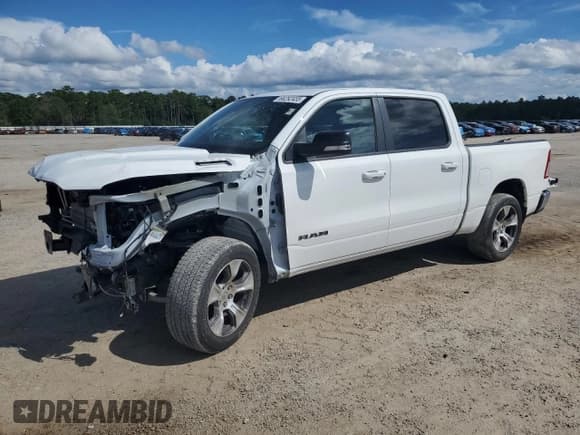 ✅ 2022 Ram 1500 Big Horn • VIN: 1C6RRFFG8NN239463 • Lot: 68292455. Listed on Copart with 41,836 mi. Free auction sales archive from the USA and detailed vehicle history report at DreamBid. Image 1.
