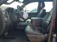 ✅ 2023 GMC Sierra 3500HD AT4 • VIN: 1GT49VEY6PF150690 • Лот: 59717005. Опубликован ранее на Copart с пробегом 50 759 миль. Бесплатный доступ к архиву аукционных продаж из США и подробный отчёт об истории автомобиля на DreamBid. Изображение 7.