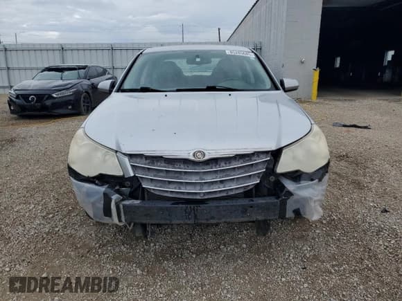 ✅ 2007 Chrysler Sebring Touring • VIN: 1C3LC56R77N528143 • Лот: 85285685. Опубликован ранее на Copart с пробегом 198 305 миль. Бесплатный доступ к архиву аукционных продаж из США и подробный отчёт об истории автомобиля на DreamBid. Изображение 5.