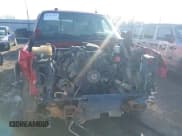 ✅ 2005 Chevrolet Silverado 2500HD LT • VIN: 1GCHK23275F851366 • Lot: 41112367. Wystawiony na IAAI z przebiegiem 300 934 mil. Bezpłatny archiwum sprzedaży aukcyjnych z USA i szczegółowy raport historii pojazdu na DreamBid. Zdjęcie 6.