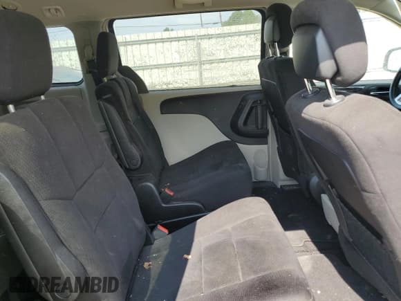 ✅ 2011 Dodge Grand Caravan Crew • VIN: 2D4RN5DG2BR756406 • Lot: 54427445. Wystawiony na Copart z przebiegiem 35 968 mil. Bezpłatny archiwum sprzedaży aukcyjnych z USA i szczegółowy raport historii pojazdu na DreamBid. Zdjęcie 11.