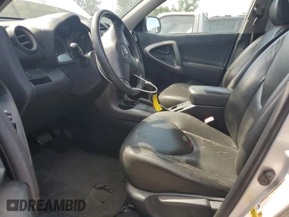 ✅ 2007 Toyota RAV4 Sport • VIN: JTMZD32V475048216 • Лот: 64524205. Опубликован ранее на Copart с пробегом 190 643 миль. Бесплатный доступ к архиву аукционных продаж из США и подробный отчёт об истории автомобиля на DreamBid. Изображение 7.