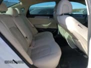 ✅ 2017 Hyundai Sonata SE • VIN: 5NPE24AF1HH558206 • Лот: 38113963. Опубликован ранее на Copart с пробегом 73 935 миль. Бесплатный доступ к архиву аукционных продаж из США и подробный отчёт об истории автомобиля на DreamBid. Изображение 10.