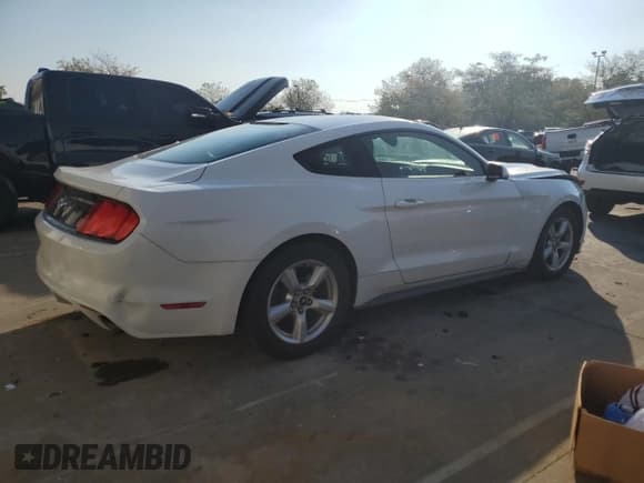 ✅ 2015 Ford Mustang V6 • VIN: 1FA6P8AM4F5378104 • Lot: 80990295. Wystawiony na Copart z przebiegiem 164 754 mil. Bezpłatny archiwum sprzedaży aukcyjnych z USA i szczegółowy raport historii pojazdu na DreamBid. Zdjęcie 3.