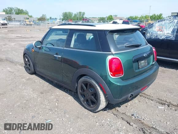 2016 MINI Hardtop with VIN WMWXP5C52G2D14536, listed as a IAAI auction lot 42565690 with 62,682 mi miles and . Bid and sale history available at DreamBid. Image 3.