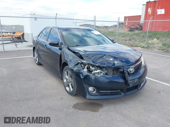 ✅ 2014 Toyota Camry SE • VIN: 4T1BK1FK9EU542680 • Лот: 42012092. Опубликован ранее на IAAI с пробегом 198 923 миль. Бесплатный доступ к архиву аукционных продаж из США и подробный отчёт об истории автомобиля на DreamBid. Изображение 6.