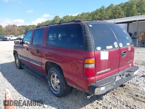 ✅ 2002 Chevrolet Suburban LT • VIN: 1GNEC16Z22J144081 • Лот: 43634698. Опубликован ранее на IAAI с пробегом 374 265 миль. Бесплатный доступ к архиву аукционных продаж из США и подробный отчёт об истории автомобиля на DreamBid. Изображение 3.