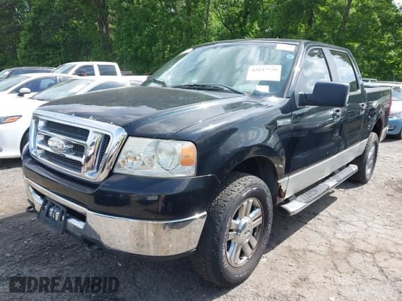 ✅ 2008 Ford F-150 XLT • VIN: 1FTPW14558FA13909 • Lot: 42147526. Wystawiony na IAAI z przebiegiem 127 052 mil. Bezpłatny archiwum sprzedaży aukcyjnych z USA i szczegółowy raport historii pojazdu na DreamBid. Zdjęcie 18.