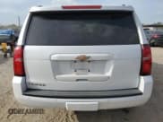 ✅ 2017 Chevrolet Tahoe LT • VIN: 1GNSCBKC6HR128115 • Лот: 82762145. Опубликован ранее на Copart с пробегом 95 088 миль. Бесплатный доступ к архиву аукционных продаж из США и подробный отчёт об истории автомобиля на DreamBid. Изображение 6.