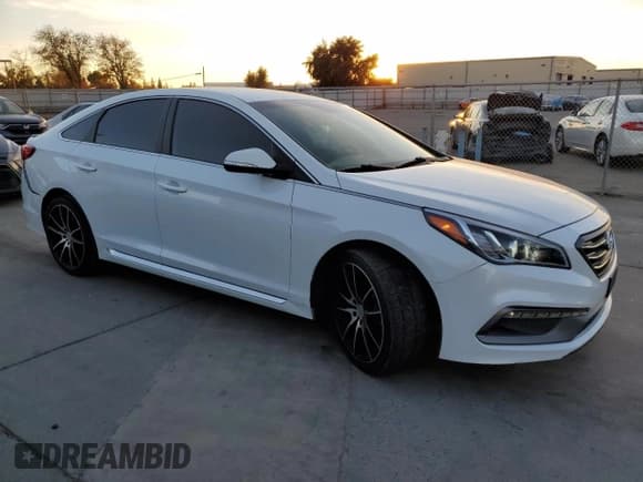 ✅ 2017 Hyundai Sonata Sport • VIN: 5NPE34ABXHH503831 • Лот: 68579752. Опубликован ранее на Copart с пробегом 146 531 миль. Бесплатный доступ к архиву аукционных продаж из США и подробный отчёт об истории автомобиля на DreamBid. Изображение 4.