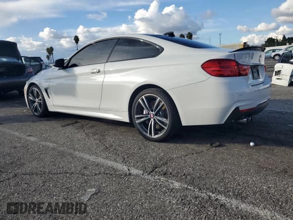 ✅ 2017 BMW 4 Series 430i • VIN: WBA4R7C52HK895799 • Lot: 93554555. Listed on Copart with 49,815 mi. Free auction sales archive from the USA and detailed vehicle history report at DreamBid. Image 2.