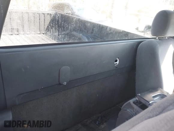 ✅ 2006 GMC Sierra 1500 Work Truck • VIN: 1GTEC14V06E192136 • Lot: 41991044. Listed on IAAI with 219,730 mi. Free auction sales archive from the USA and detailed vehicle history report at DreamBid. Image 8.