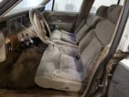 ✅ 1988 Lincoln Town Car • VIN: 1LNBM82F9JY821366 • Lot: 89112855. Listed on Copart with 53,636 mi. Free auction sales archive from the USA and detailed vehicle history report at DreamBid. Image 7.