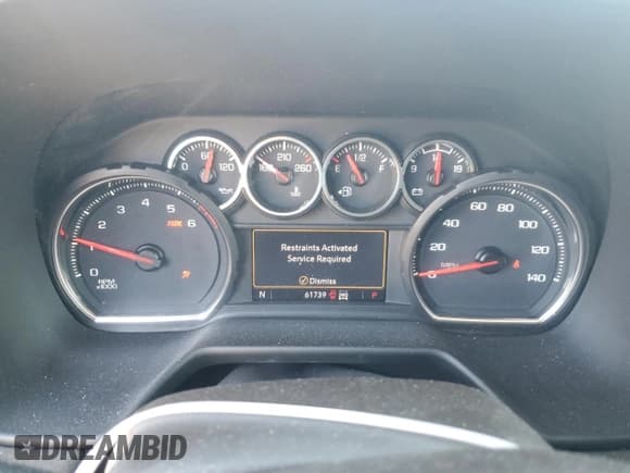 ✅ 2021 Chevrolet Suburban LT • VIN: 1GNSKCKD4MR482940 • Lot: 77072314. Wystawiony na Copart z przebiegiem 61 739 mil. Bezpłatny archiwum sprzedaży aukcyjnych z USA i szczegółowy raport historii pojazdu na DreamBid. Zdjęcie 9.