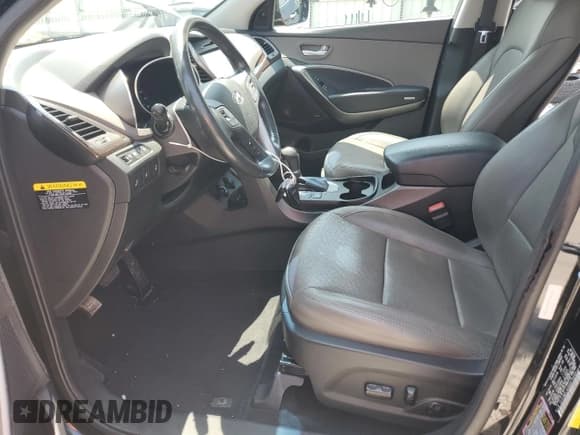 ✅ 2017 Hyundai Santa Fe Ultimate • VIN: 5XYZWDLA4HG479546 • Лот: 61655884. Опубликован ранее на Copart с пробегом 71 638 миль. Бесплатный доступ к архиву аукционных продаж из США и подробный отчёт об истории автомобиля на DreamBid. Изображение 7.