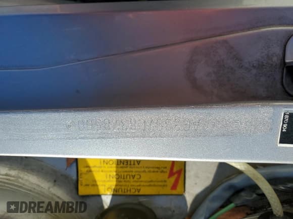 ✅ 1982 BMW 3 Series • VIN: WBAAG3307C8378560 • Лот: 42520375. Опубликован ранее на Copart с пробегом 83 004 миль. Бесплатный доступ к архиву аукционных продаж из США и подробный отчёт об истории автомобиля на DreamBid. Изображение 13.