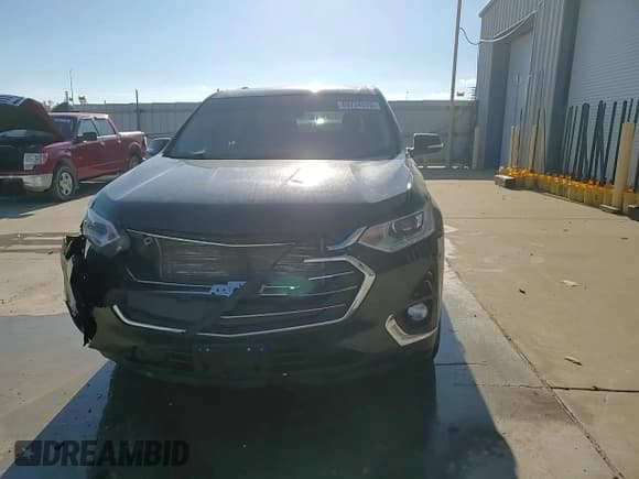 ✅ 2018 Chevrolet Traverse LT Cloth • VIN: 1GNERGKW3JJ224727 • Lot: 89734075. Listed on Copart with 134,048 mi. Free auction sales archive from the USA and detailed vehicle history report at DreamBid. Image 14.