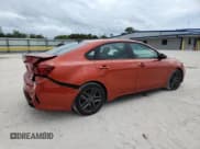 ✅ 2021 Kia Forte GT-Line • VIN: 3KPF34ADXME291873 • Lot: 91440085. Wystawiony na Copart z przebiegiem 77 488 mil. Bezpłatny archiwum sprzedaży aukcyjnych z USA i szczegółowy raport historii pojazdu na DreamBid. Zdjęcie 3.