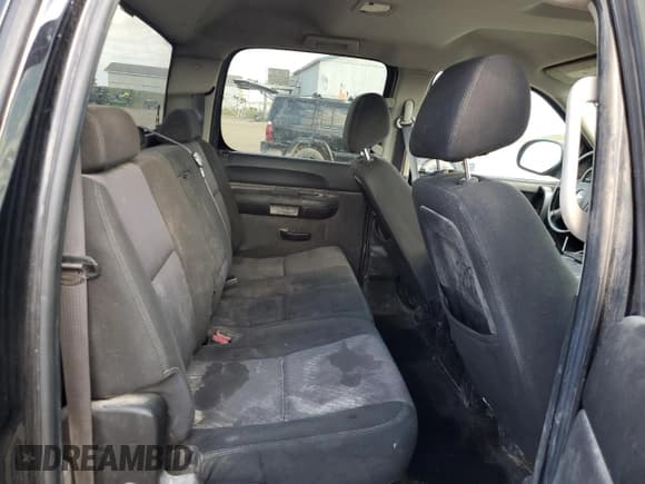 ✅ 2011 Chevrolet Silverado 1500 LT • VIN: 3GCPKSEA0BG116397 • Lot: 74317674. Listed on Copart with 250,517 mi. Free auction sales archive from the USA and detailed vehicle history report at DreamBid. Image 10.