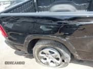 ✅ 2025 Ram 1500 Big Horn • VIN: 1C6SRFMPXSN657247 • Лот: 42718608. Опубликован ранее на IAAI с пробегом 5 190 миль. Бесплатный доступ к архиву аукционных продаж из США и подробный отчёт об истории автомобиля на DreamBid. Изображение 6.