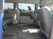 ✅ 2010 Dodge Grand Caravan SXT • VIN: 2D4RN5D19AR489601 • Лот: 70629315. Опубликован ранее на Copart с пробегом 242 179 миль. Бесплатный доступ к архиву аукционных продаж из США и подробный отчёт об истории автомобиля на DreamBid. Изображение 11.