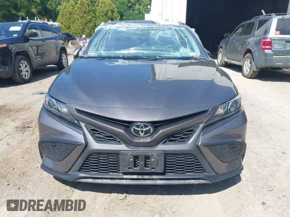 2022 Toyota Camry SE с VIN 4T1G11BK7NU065066, выставлен на аукционе IAAI как лот 43123616 с пробегом 37 526 миль миль и . История ставок и продаж доступна на DreamBid. Изображение 12.