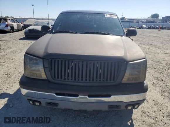 ✅ 2004 Chevrolet Silverado 1500 LS • VIN: 2GCEC13T341348006 • Лот: 81199865. Опубликован ранее на Copart с пробегом 249 179 миль. Бесплатный доступ к архиву аукционных продаж из США и подробный отчёт об истории автомобиля на DreamBid. Изображение 5.