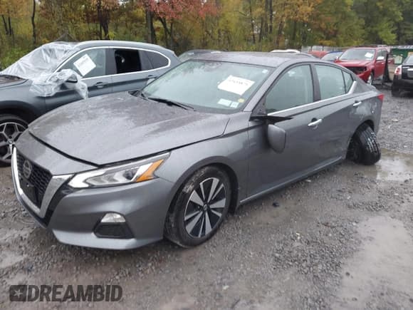 ✅ 2022 Nissan Altima SV • VIN: 1N4BL4DW7NN302584 • Lot: 43433875. Listed on IAAI with 34,271 mi. Free auction sales archive from the USA and detailed vehicle history report at DreamBid. Image 17.
