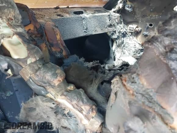 2012 Dodge Challenger SXT Plus z VIN 2C3CDYAG8CH259271, wystawiony jako IAAI lot #41723777 z przebiegiem Nie podano mil oraz . Historia ofert i sprzedaży dostępna na DreamBid. Obrazek 8.