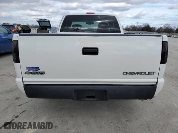 ✅ 2000 Chevrolet S-10 LS • VIN: 1GCCS19W4Y8293404 • Lot: 41438755. Listed on Copart with 222,776 mi. Free auction sales archive from the USA and detailed vehicle history report at DreamBid. Image 6.