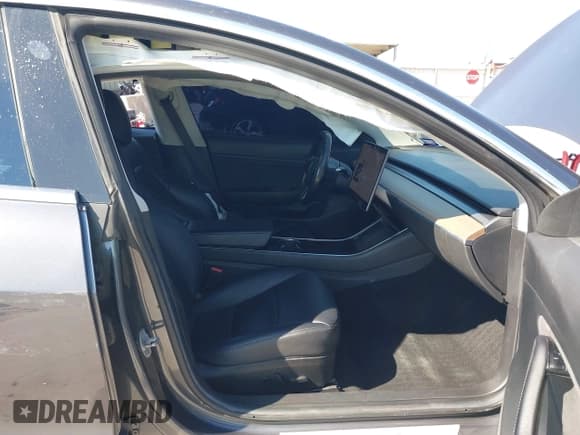 ✅ 2018 Tesla Model 3 Long Range Battery • VIN: 5YJ3E1EB9JF065902 • Lot: 43453809. Listed on IAAI with 110,282 mi. Free auction sales archive from the USA and detailed vehicle history report at DreamBid. Image 5.