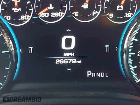 2020 Chevrolet Tahoe Premier z VIN 1GNSKCKJ6LR179033, wystawiony jako IAAI lot #41727607 z przebiegiem 26 879 mil mil oraz . Historia ofert i sprzedaży dostępna na DreamBid. Obrazek 15.