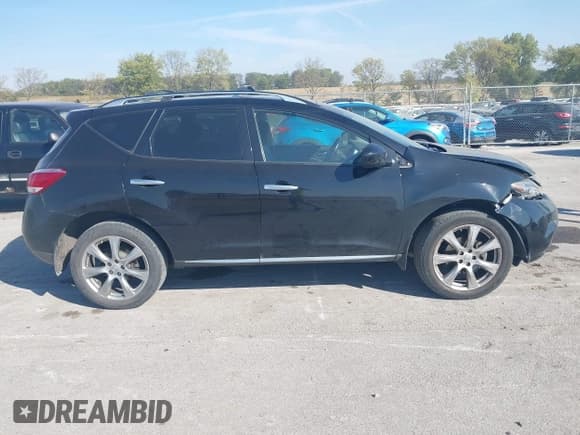 ✅ 2014 Nissan Murano S • VIN: JN8AZ1MW7EW515908 • Lot: 43324407. Wystawiony na IAAI z przebiegiem 181 015 mil. Bezpłatny archiwum sprzedaży aukcyjnych z USA i szczegółowy raport historii pojazdu na DreamBid. Zdjęcie 13.